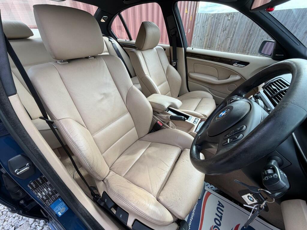 BMW 3 Series 2.0 320D Se Touring Euro 4 White #43