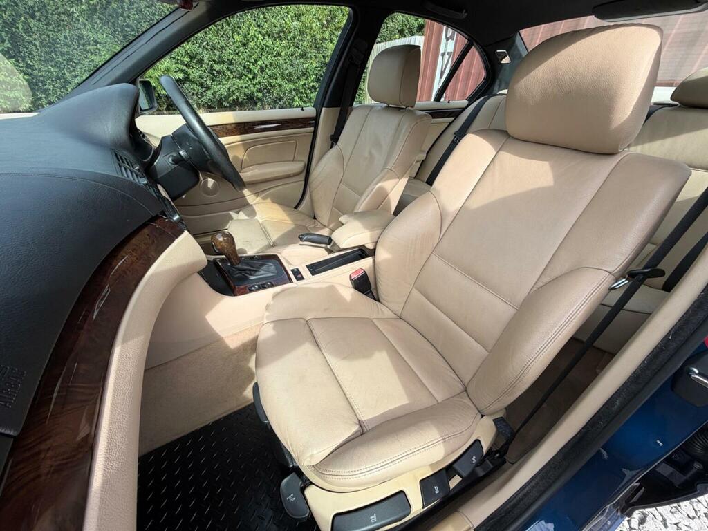BMW 3 Series 2.0 320D Se Touring Euro 4 White #58