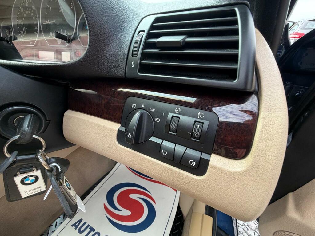 BMW 3 Series 2.0 320D Se Touring Euro 4 White #44