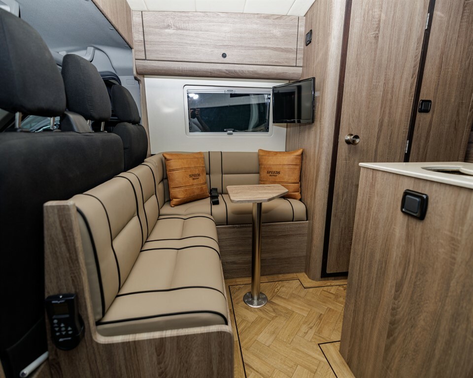 Maxus Deliver 9 Lux L3h2 Lwb Speeds Corniche Edition Camper 163Ps White #5