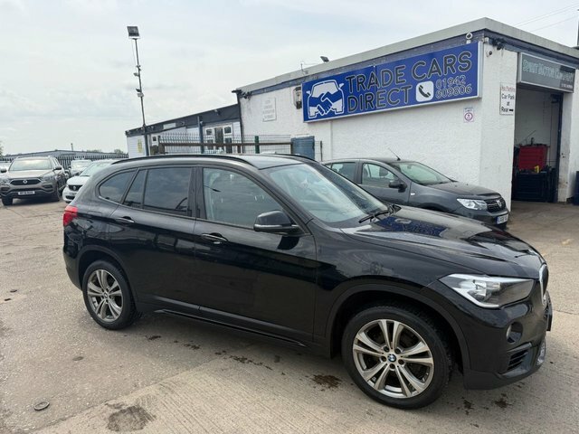 BMW X1 18D Sport Suv Black #2