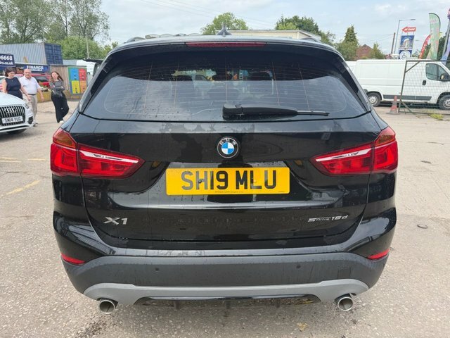BMW X1 18D Sport Suv Black #6