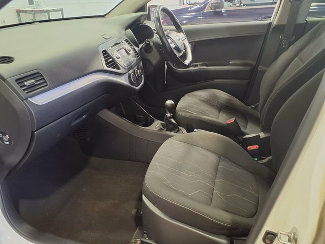 Kia Picanto 1.0 1 Hatchback Euro 5 68 Bhp Red #9