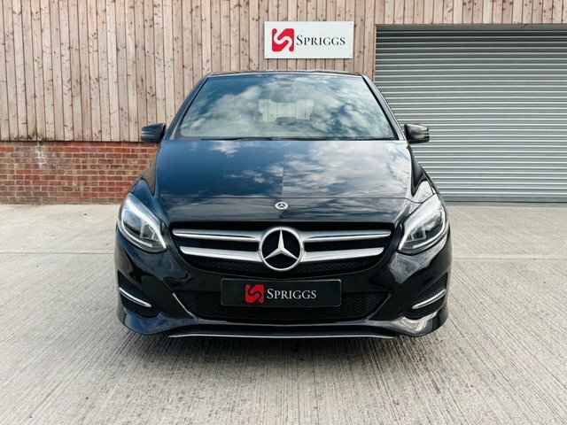 Mercedes-Benz B Class 2018 1.6 B180 Exclusive Edition Mpv Man Black #4