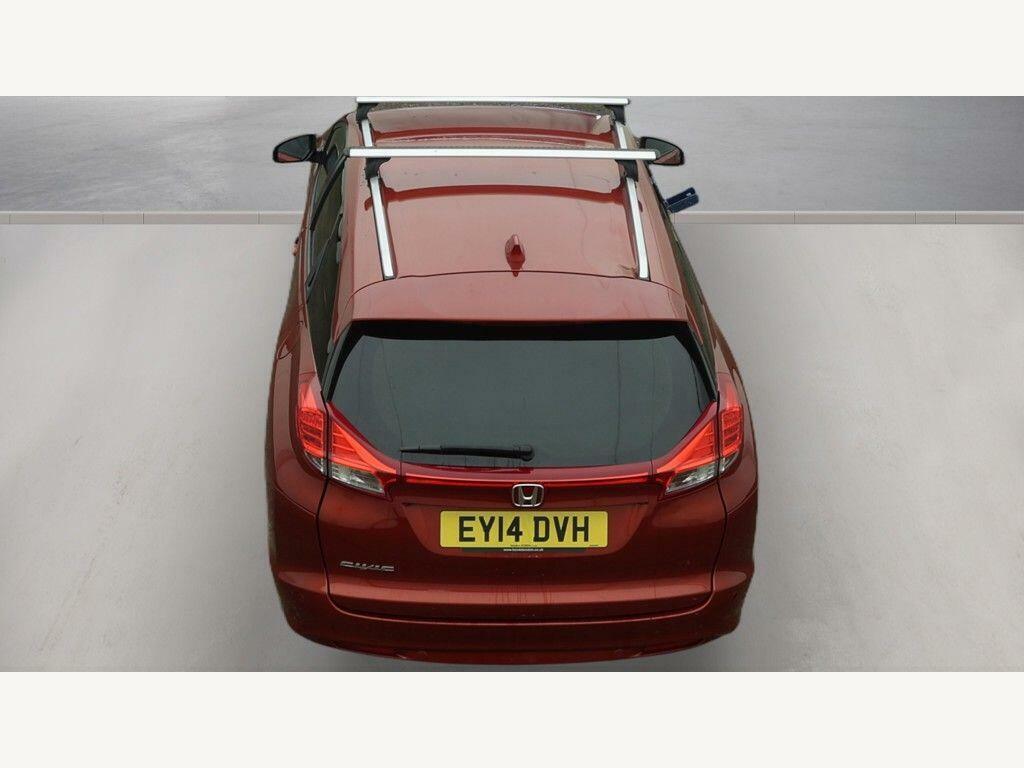 Honda Civic 1.8 I-vtec Se Plus Tourer Euro 5 Ss 20141 White #9