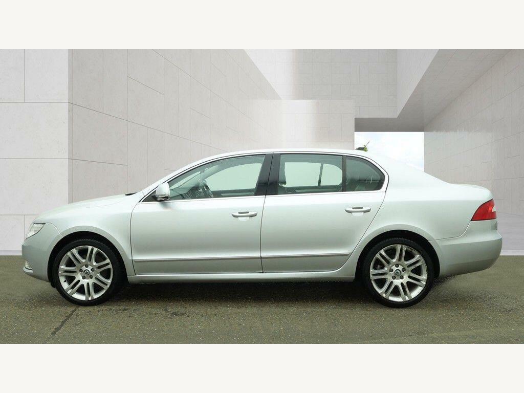 Skoda Superb 2L Elegance Grey #7