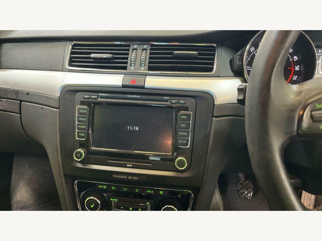 Skoda Superb 2L Elegance Grey #12