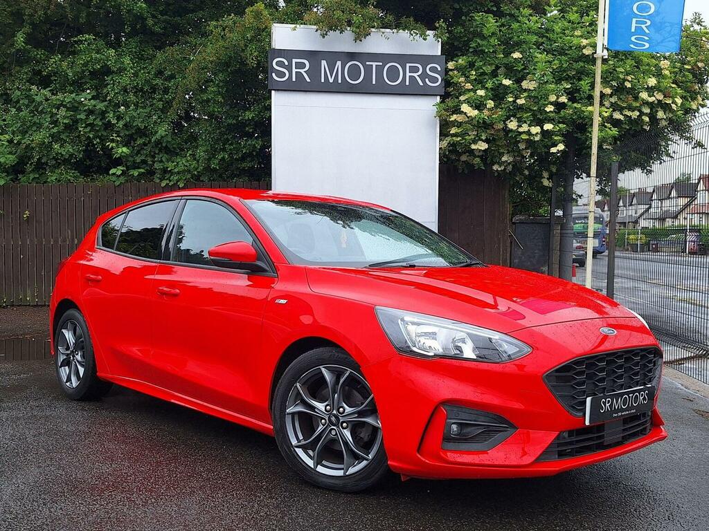 Ford Focus Hatchback 1.0T Ecoboost St-line Euro 6 Ss Red