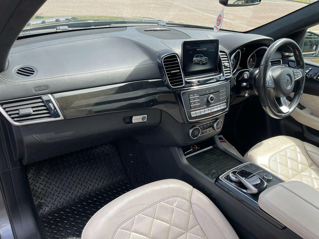 Mercedes-Benz GLE Class Gle 350 D 4Matic Amg Line Premium Grey #8