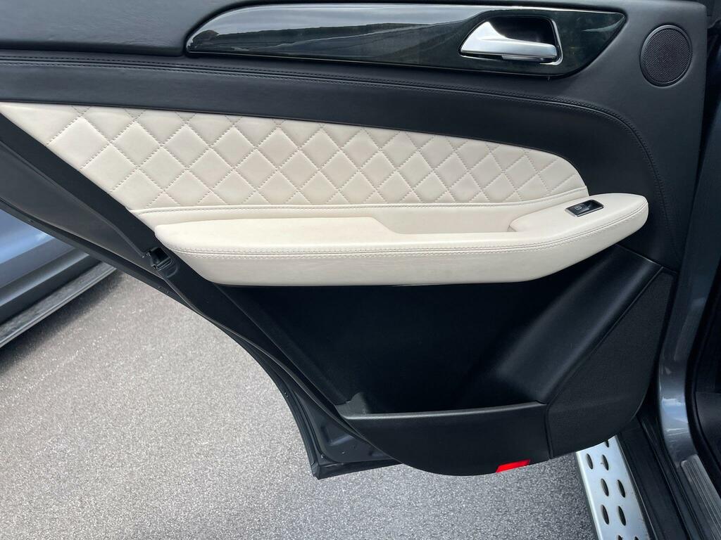 Mercedes-Benz GLE Class Gle 350 D 4Matic Amg Line Premium Grey #39