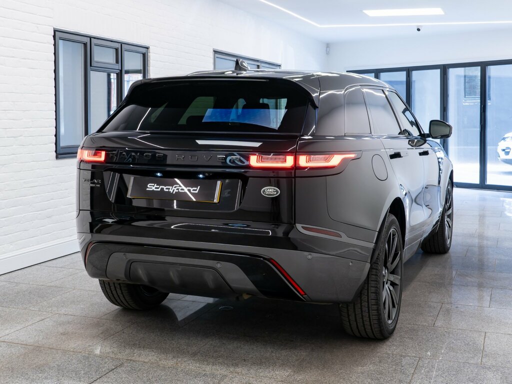 Land Rover Range Rover Velar 2.0 P250 R-dynamic Hse Suv 4Wd Eur Black #3