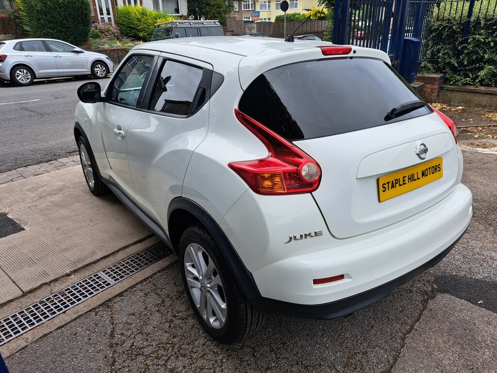 Nissan Juke 1.6 Visia Euro 5 White #7