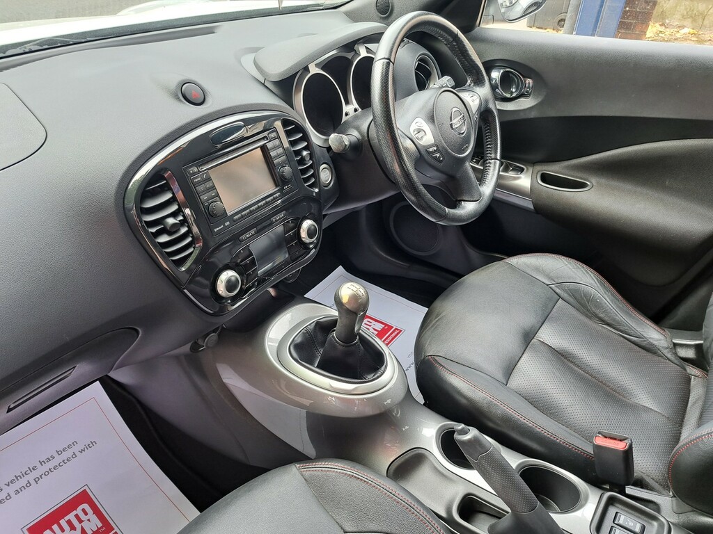 Nissan Juke 1.6 Visia Euro 5 White #14