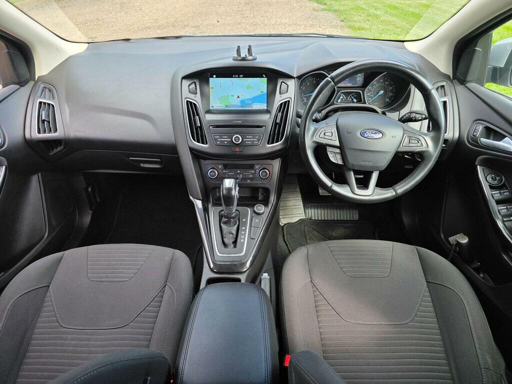 Ford Focus 1.0 T Ecoboost S6 St-line 6Spd 125Ps White #24