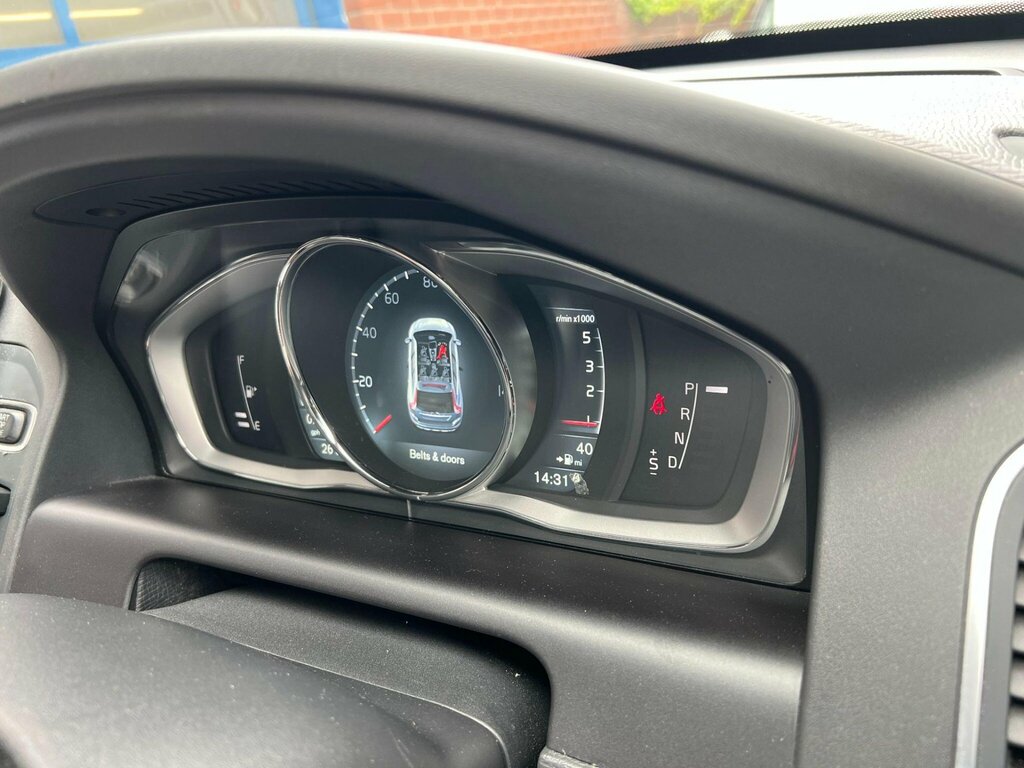 Volvo XC60 2.0 D4 Se Euro 6 Ss - 2015 15 Gold #48