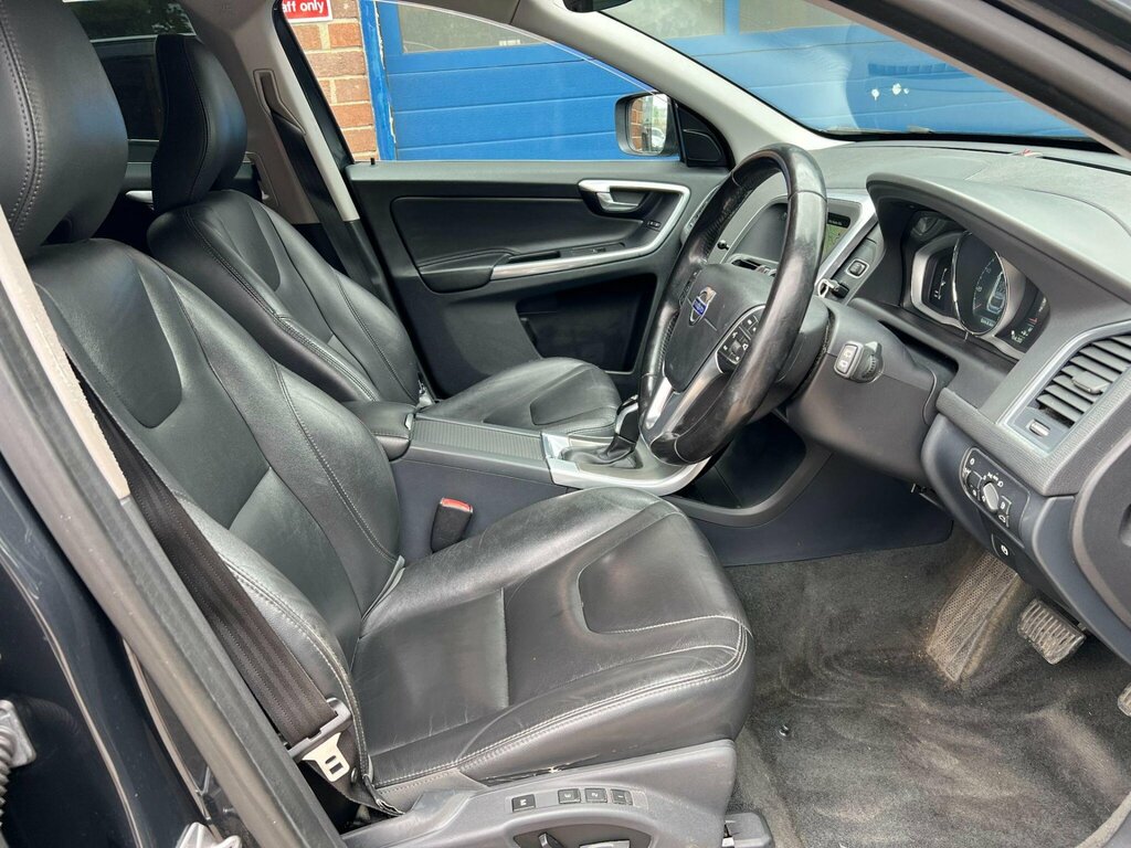 Volvo XC60 2.0 D4 Se Euro 6 Ss - 2015 15 Gold #17