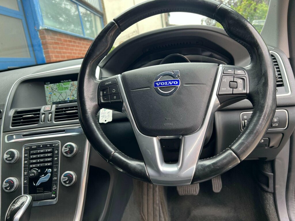 Volvo XC60 2.0 D4 Se Euro 6 Ss - 2015 15 Gold #37