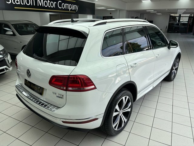 Volkswagen Touareg Suv Black #19