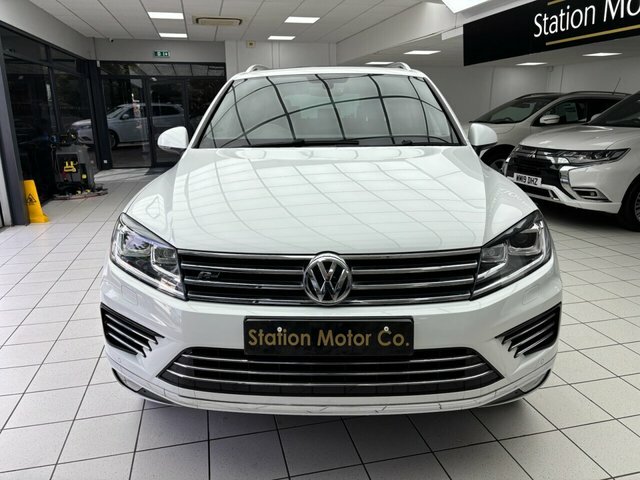 Volkswagen Touareg Tdi V6 R-line Suv White #5