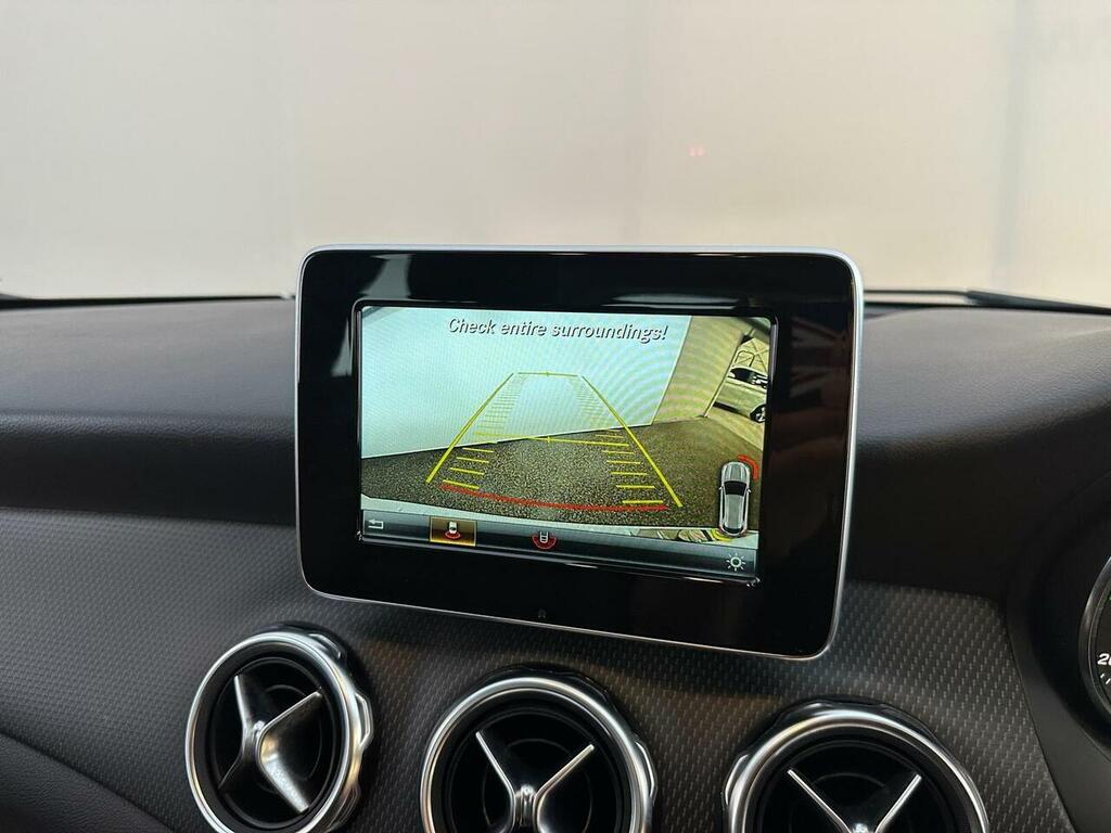 Mercedes-Benz GLA Class 201818 Plate 2.1 Gla 200 D Sport 134 Bhp, Only Red #8