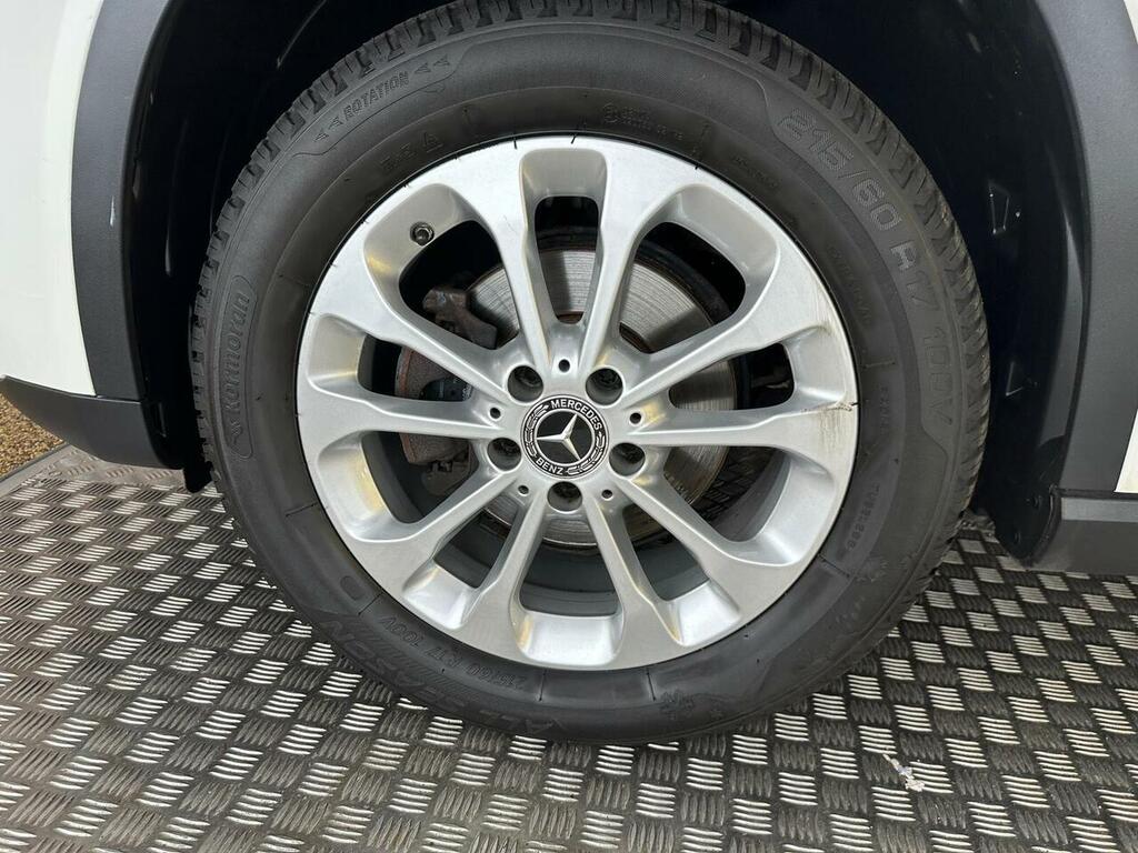 Mercedes-Benz GLA Class 201818 Plate 2.1 Gla 200 D Sport 134 Bhp, Only Red #26