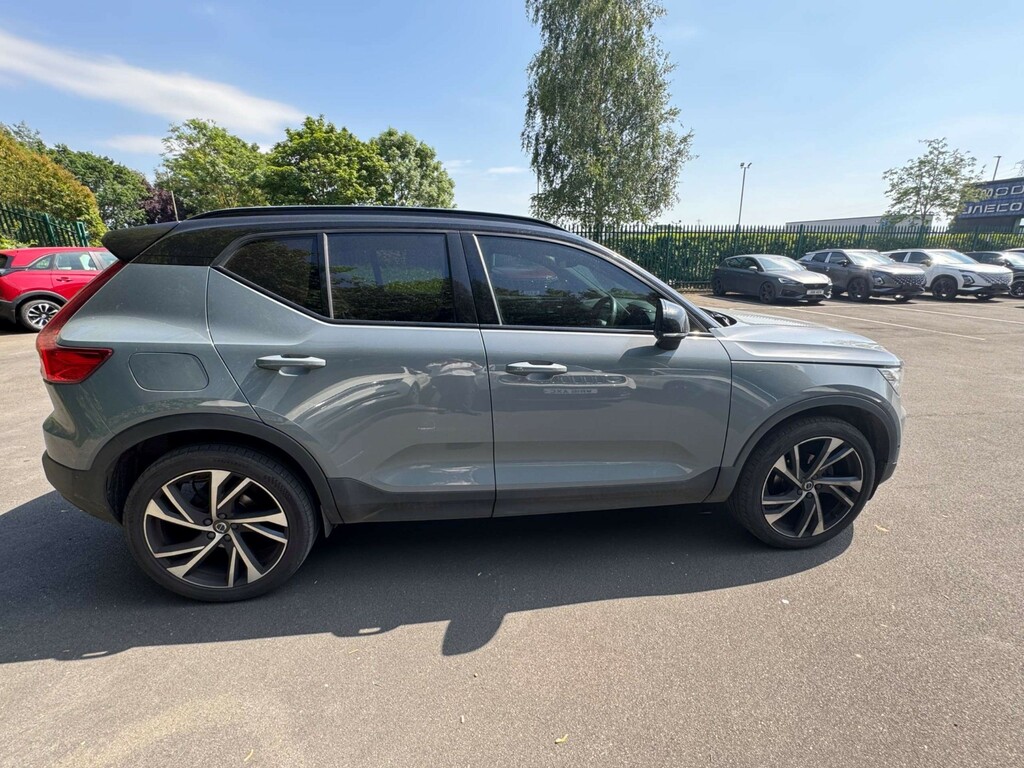 Volvo XC40 D3 R-design Pro  #2