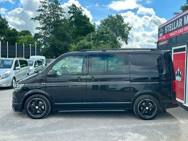 Volkswagen Transporter 2017 2.0 Bitdi T32 Bluemotion Tech Highline Kombi VU67PVV Black #6