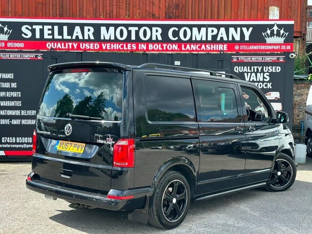 Volkswagen Transporter 2017 2.0 Bitdi T32 Bluemotion Tech Highline Kombi VU67PVV Black #3