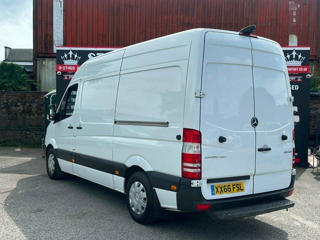 Mercedes-Benz Sprinter 2016 2.1 316 Cdi 7G-tronic Rwd L2 White #4