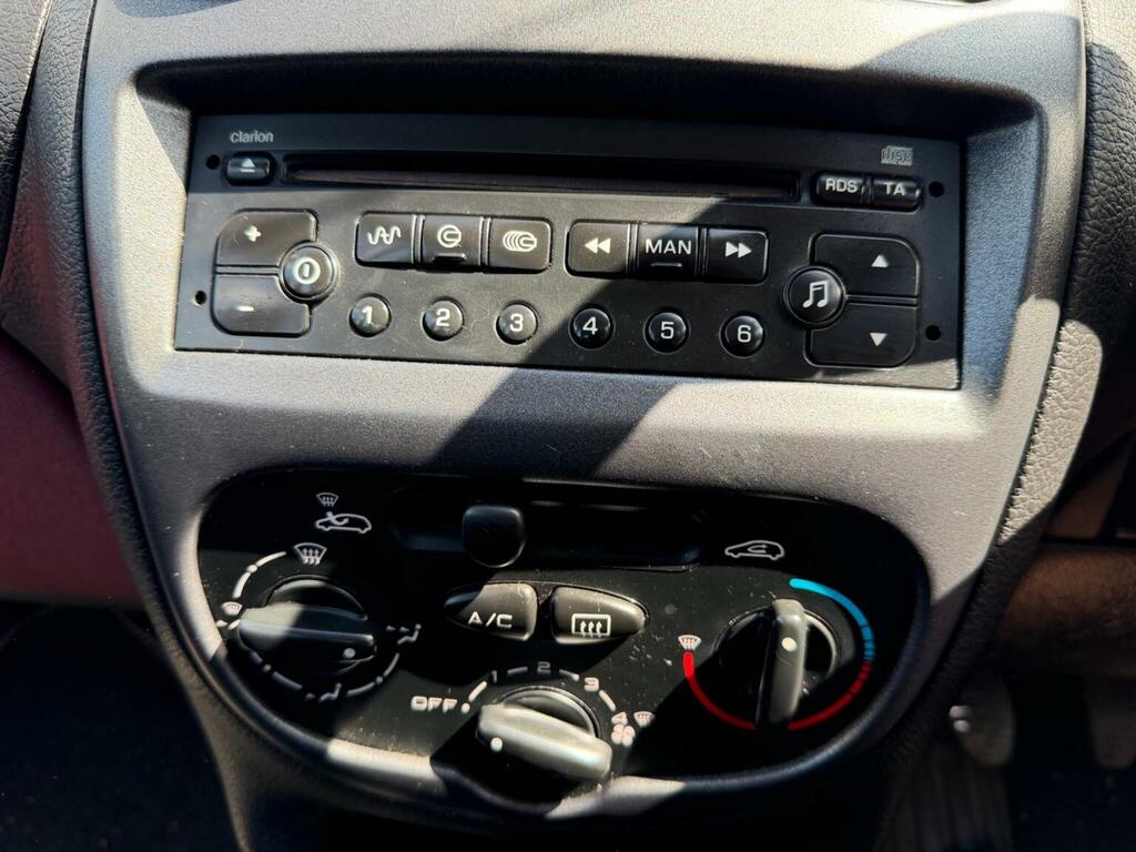 Peugeot 206 Sport Silver #16