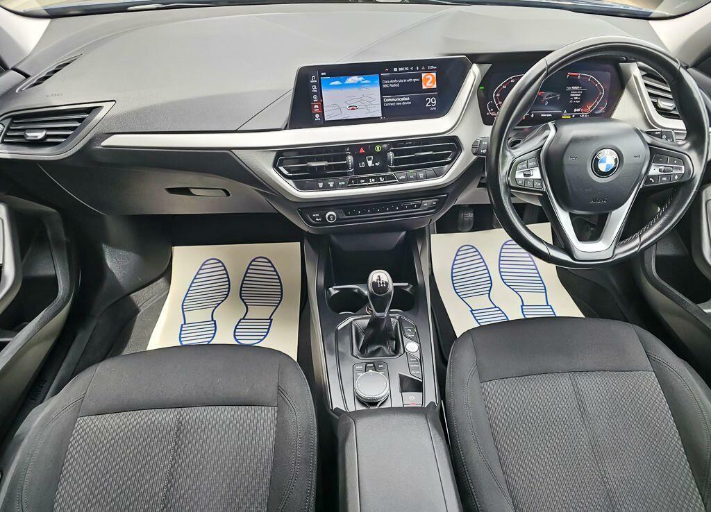BMW 1 Series 1.5 118I Se Lcp Euro 6 Ss DE71PWZ Blue #2