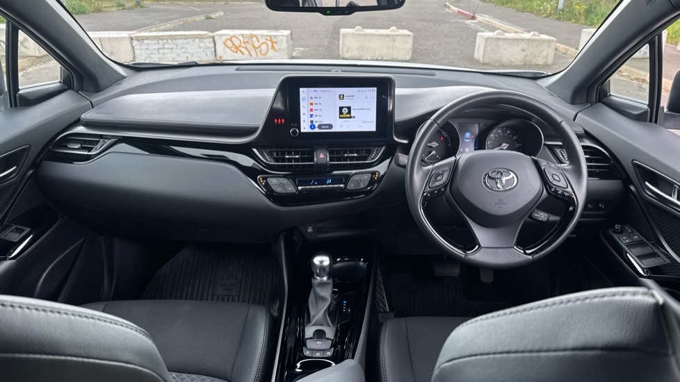 Toyota C-Hr 2.0 Vvt-h Gpf Design Suv Hybrid Cvt Eur EJ73CZG Silver #6