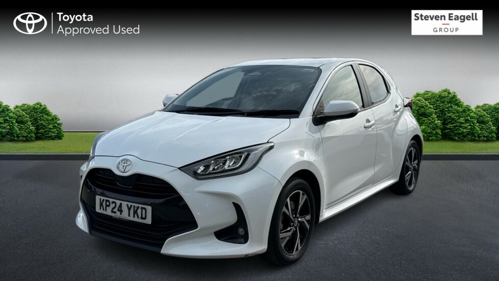 Toyota Yaris 1.5 Vvt-h Design Hatchback Hybrid E-cvt KP24YKD White #3