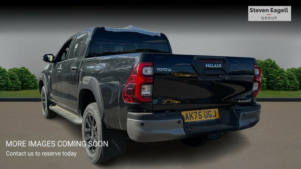 Toyota HILUX 2.8 D-4d-h Invincible X 4Wd Euro 6 Black #2
