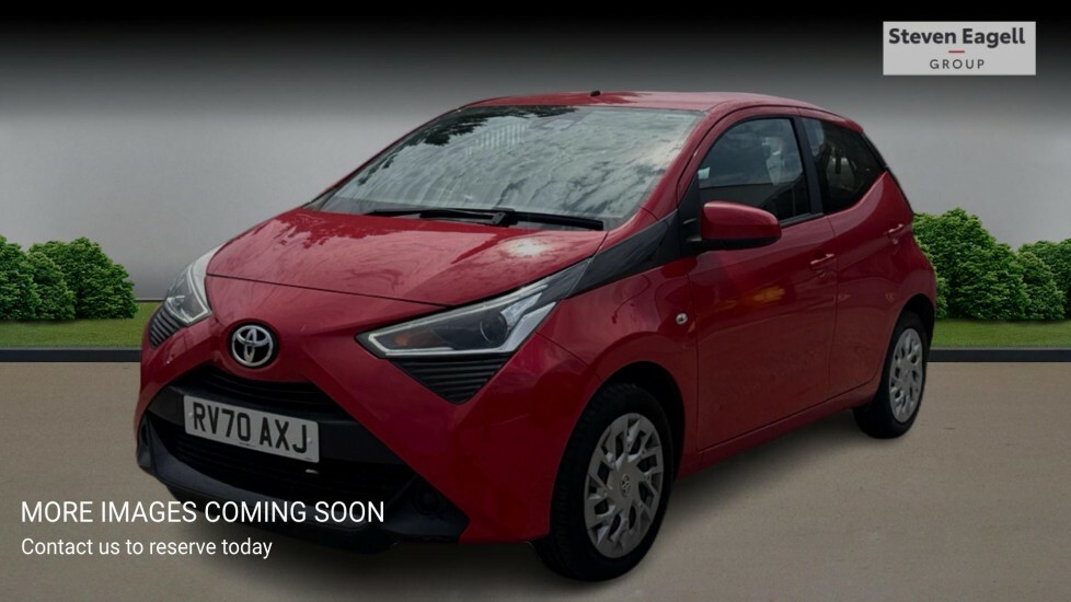 Toyota Aygo 1.0 Vvt-i X-play Euro 6 Safety Sense Red #3