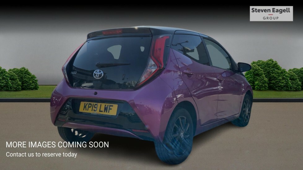 Toyota Aygo 1.0 Vvt-i X-cite Euro 6 Purple #4