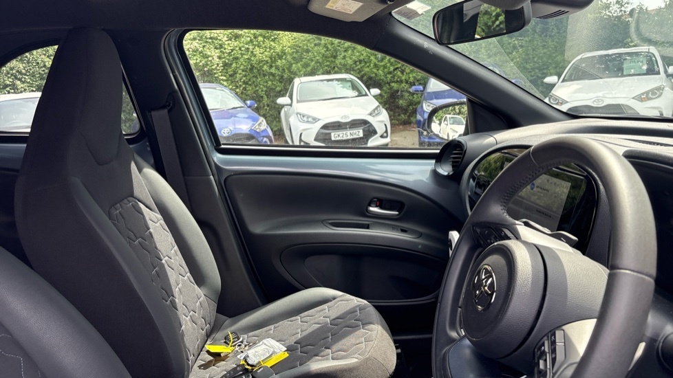 Toyota Aygo X 1.0 Vvt-i Edge White #12