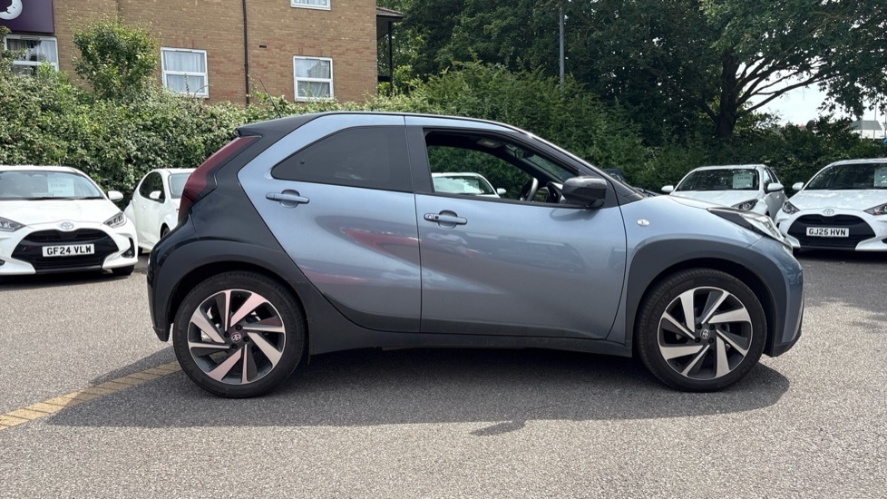 Toyota Aygo X 1.0 Vvt-i Edge White #23