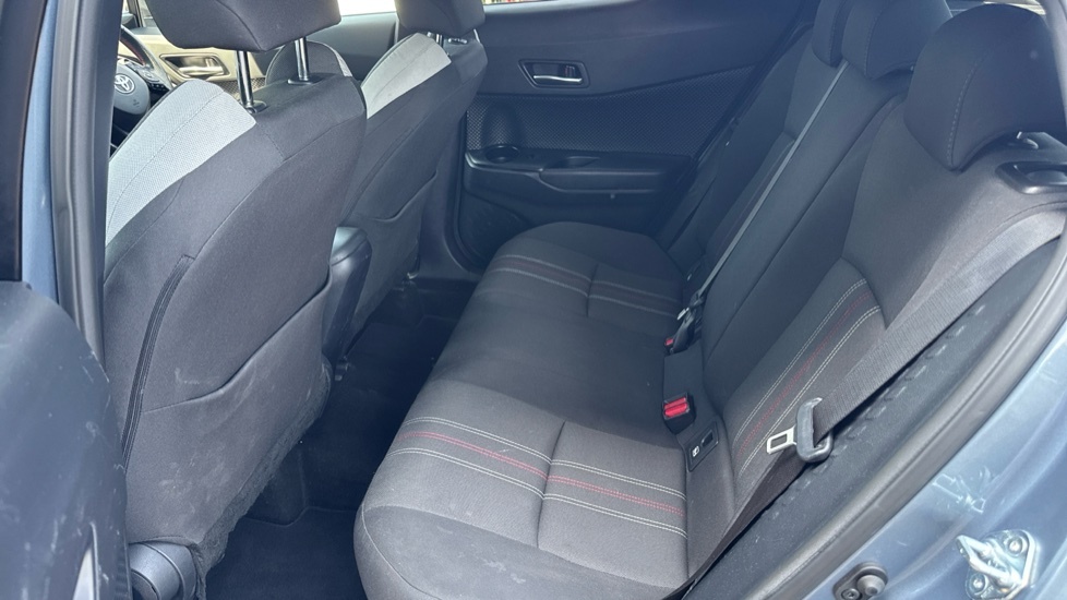 Toyota C-Hr Suv Grey #15