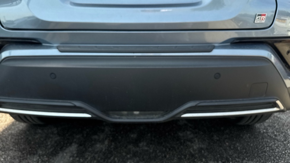 Toyota C-Hr Suv Grey #34