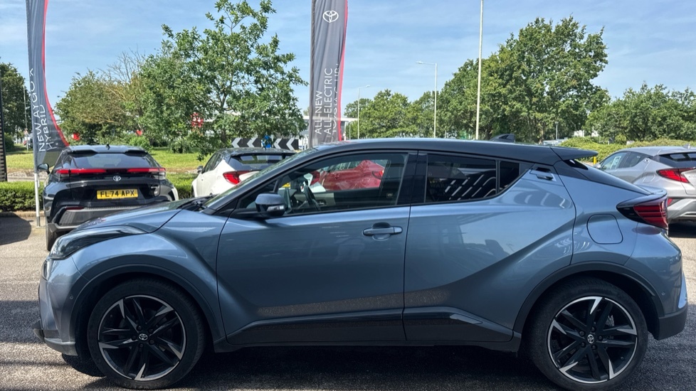 Toyota C-Hr Suv Grey #24