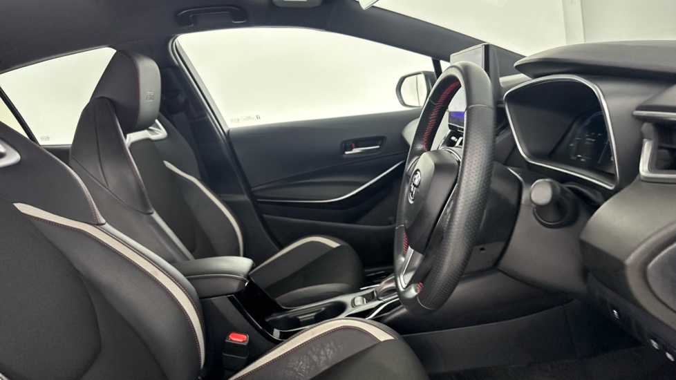 Toyota Corolla 1.8 Hybrid Icon Cvt Black #11