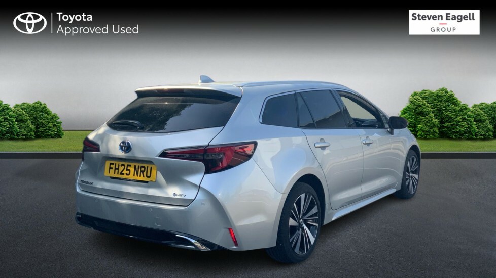 Toyota Corolla 1.8 Vvt-h Design Touring Sports Hybrid Silver #2