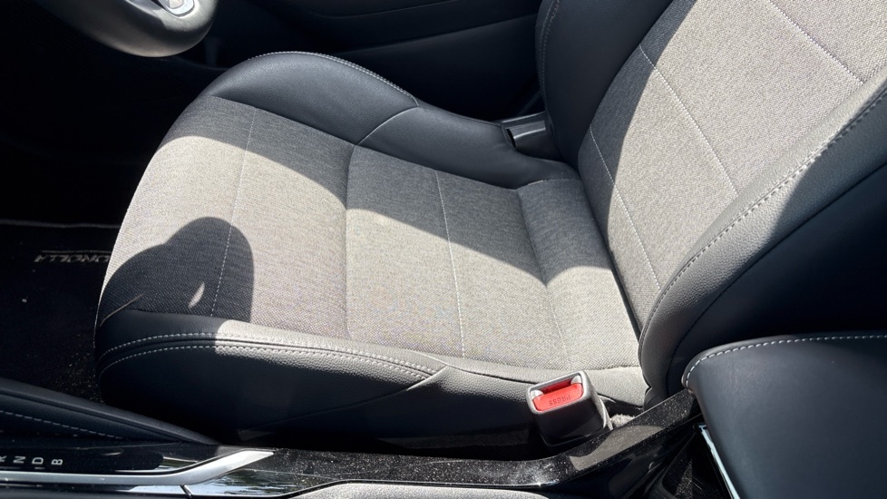 Toyota Corolla 1.8 Hybrid Design Cvt Blue #17
