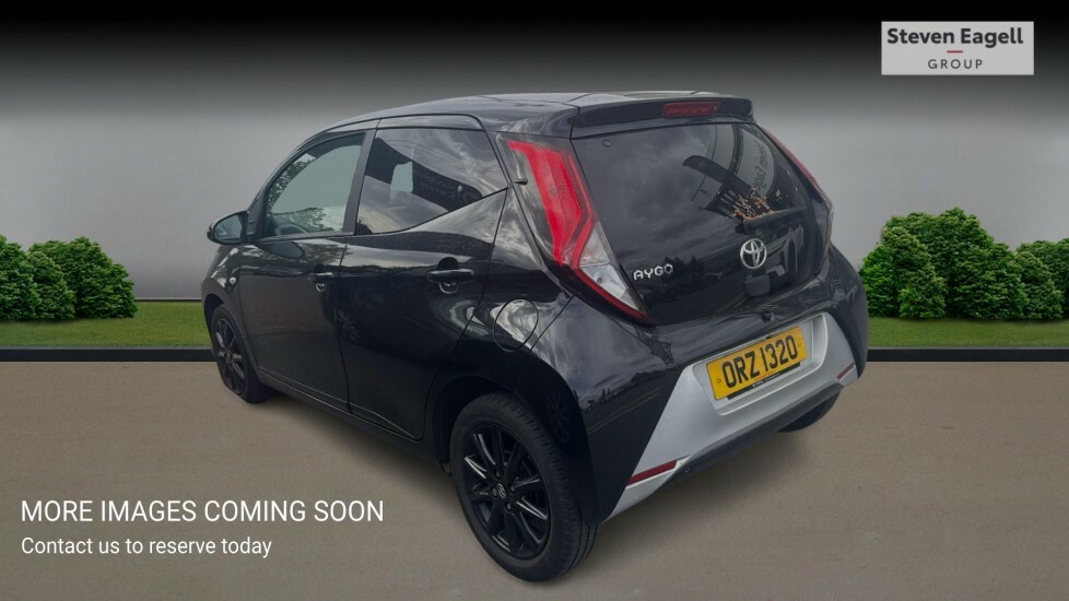 Toyota Aygo 1.0 Vvt-i X-press X-shift Euro 6 Black #2