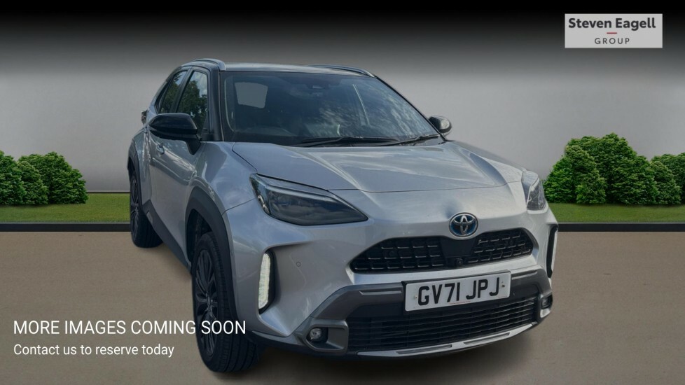 Toyota Yaris Cross 1.5 Vvt-h Dynamic E-cvt Euro 6 Ss Silver