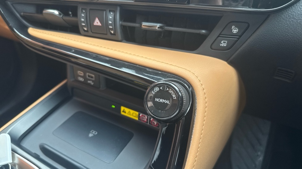 Lexus NX 2.5 350H Premium E-cvt Fwd Euro 6 Ss #55
