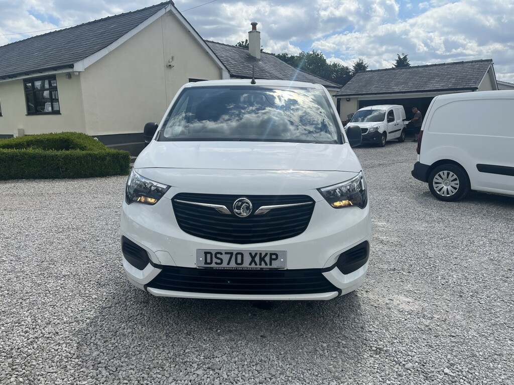 Vauxhall Combo 1.6 Turbo D 2300 Sportive White #2