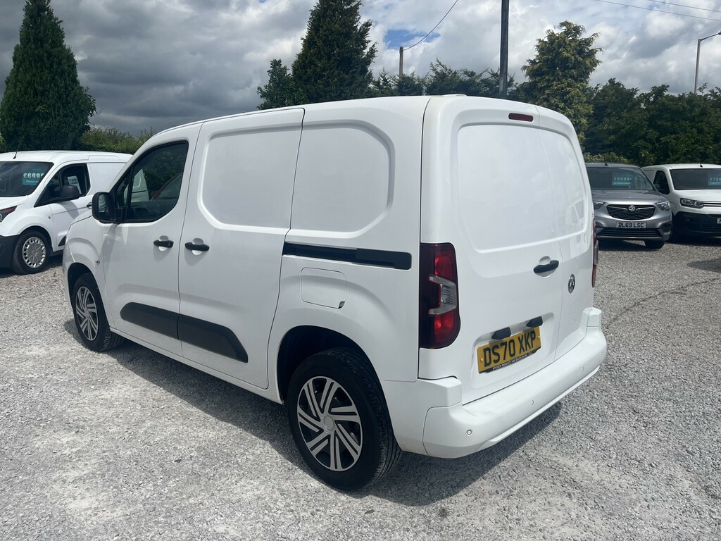Vauxhall Combo 1.6 Turbo D 2300 Sportive White #6