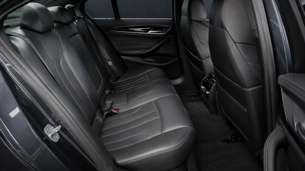 BMW M5 4.4L Competition Grey #4